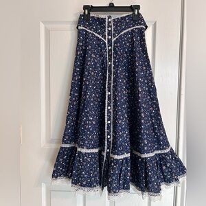 Jessica’s Gunnies Navy Floral Skirt with White Lace